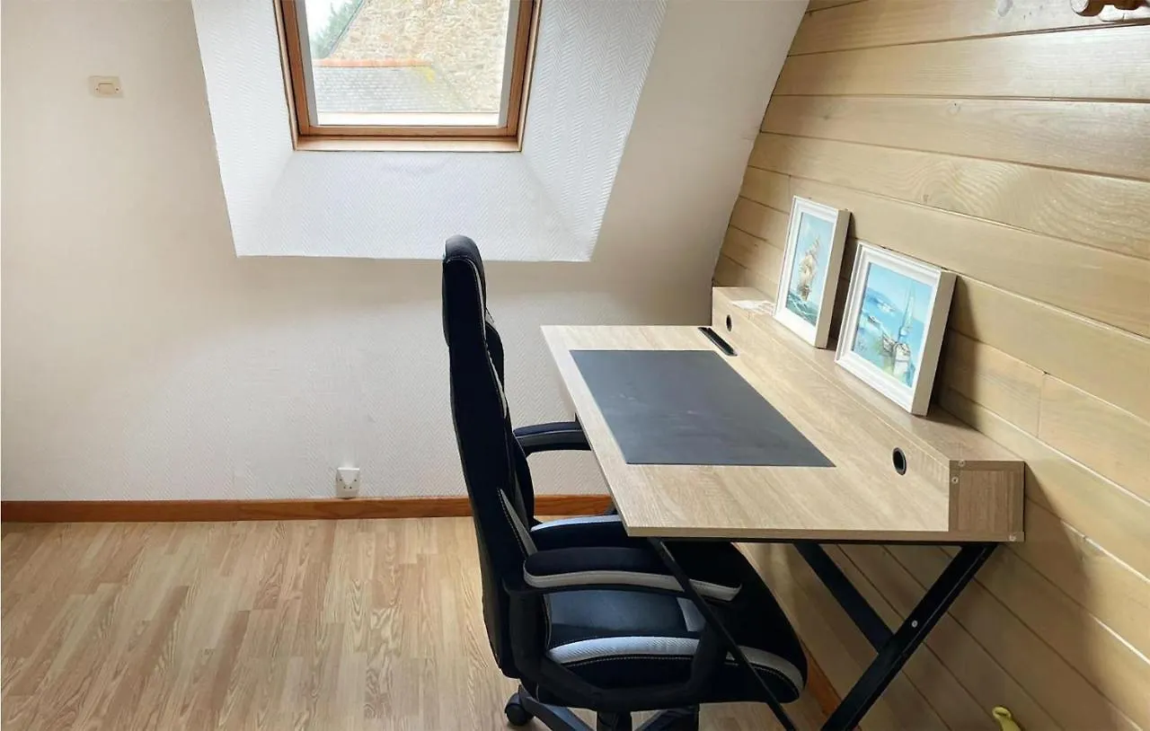 Сasa de vacaciones Nice Home In Plouha With Wifi